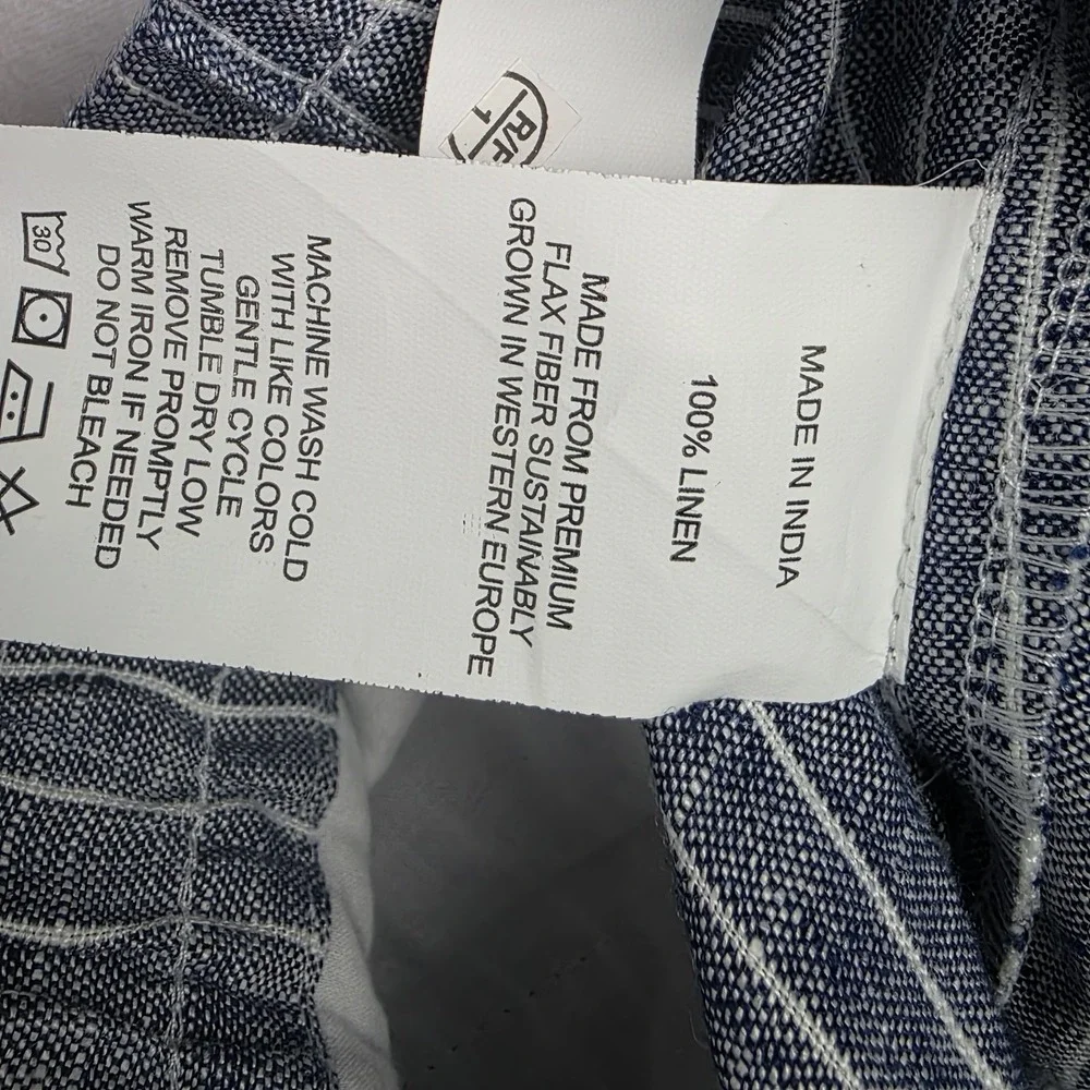 Quince Women's 100% European Linen Shorts Medium M Blue Chambray Stripe New - Picture 5 of 10